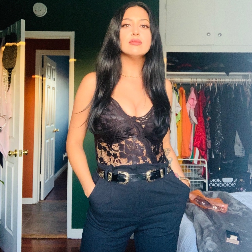 Meet your Posher, Camille